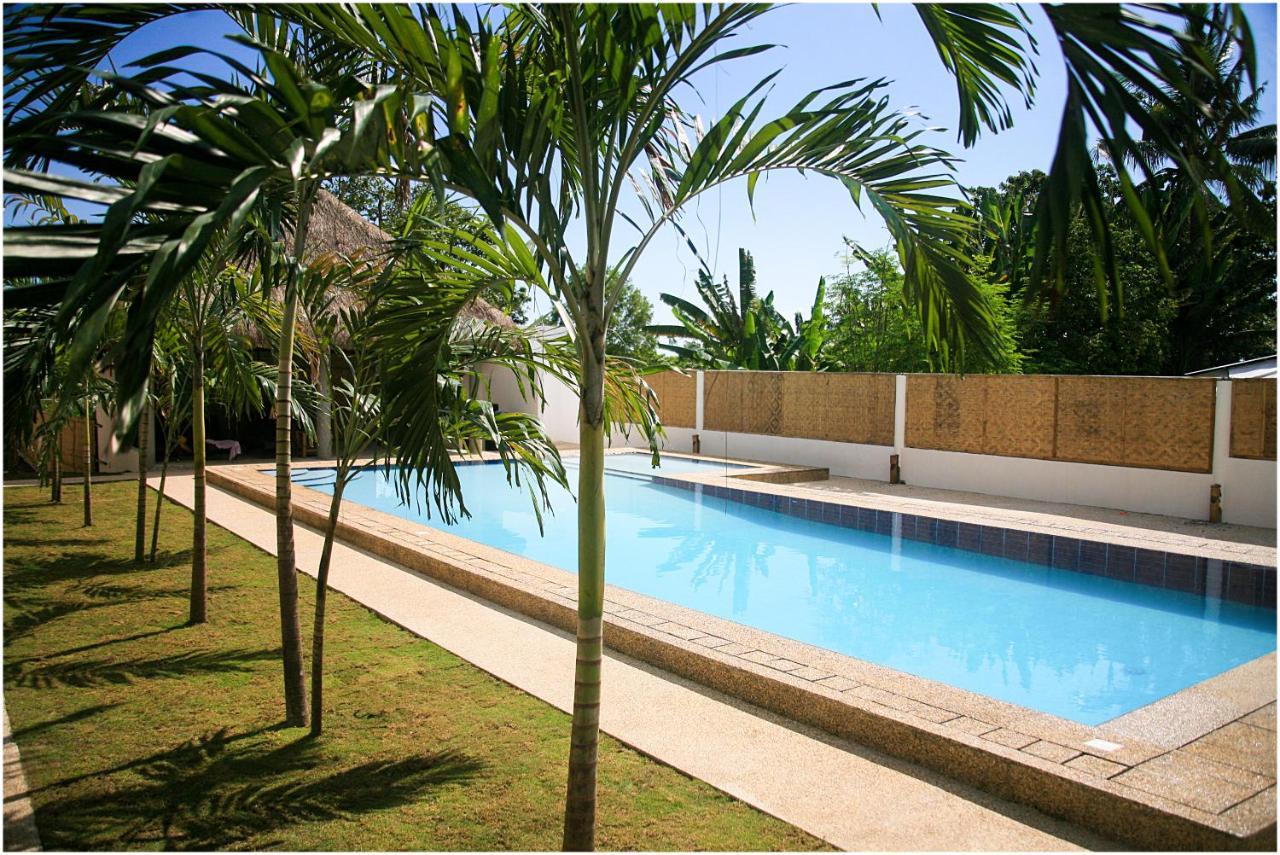 ホテル Panglao Bamboo Oasis エクステリア 写真