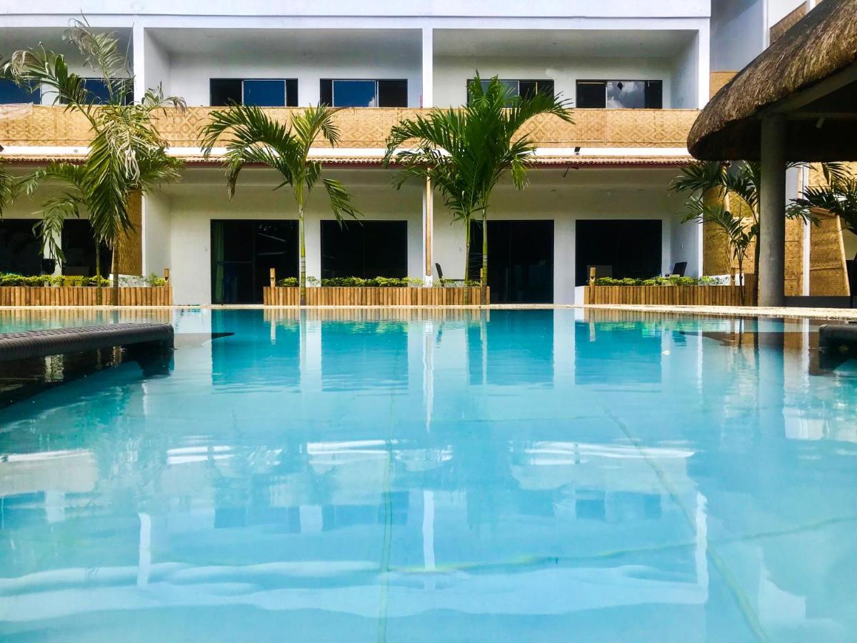 ホテル Panglao Bamboo Oasis エクステリア 写真