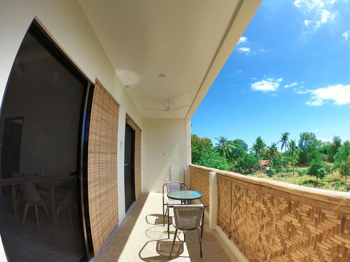 ホテル Panglao Bamboo Oasis エクステリア 写真