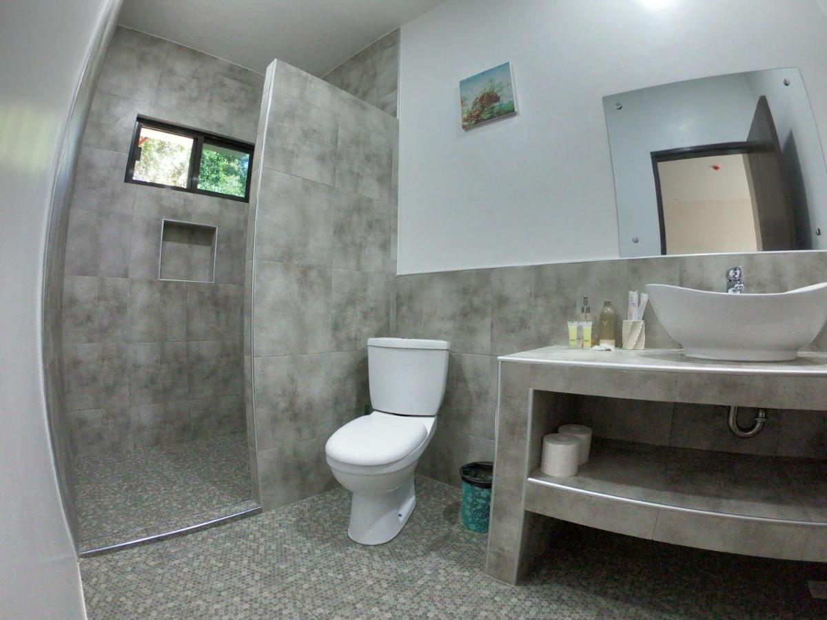 ホテル Panglao Bamboo Oasis エクステリア 写真