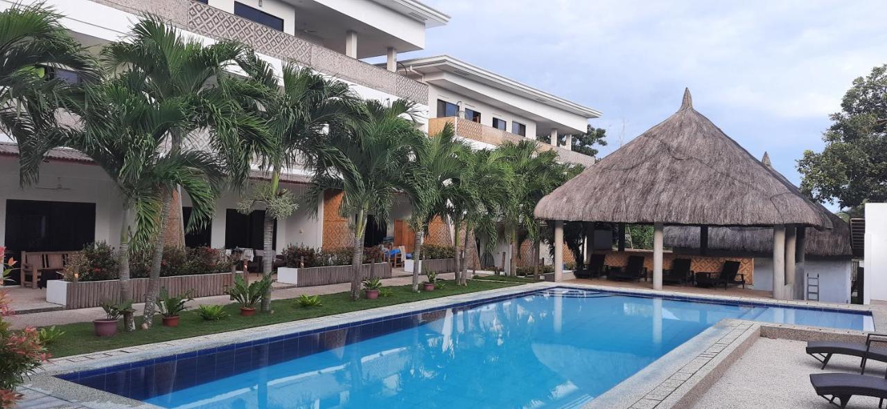 ホテル Panglao Bamboo Oasis エクステリア 写真